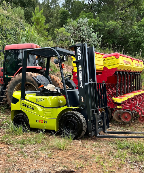 Imagem blog Empilhadeiras no Agronegócio: Força e Suporte de verdade